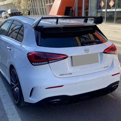 Upgrade auf A35 AMG Hatchback 2019 Mercedes-Benz A-Klasse W177 Hinterstoßfänger und Schwanzhals