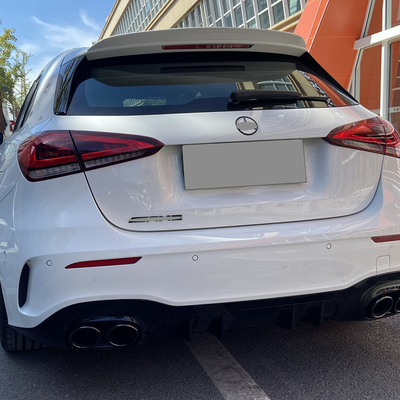 Aktualisieren Sie Ihren Mercedes Benz A-Klasse W177 2019-2024 mit AMG-A45 Style Personalisierung