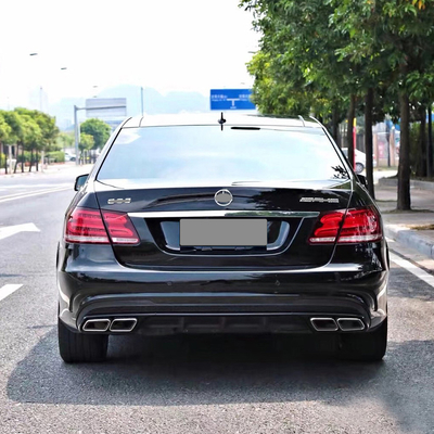 Transformieren Sie Ihre E-Klasse W212 14-15 mit AMG Wide Body Benz Body Kits Front-Hinterstoßfänger