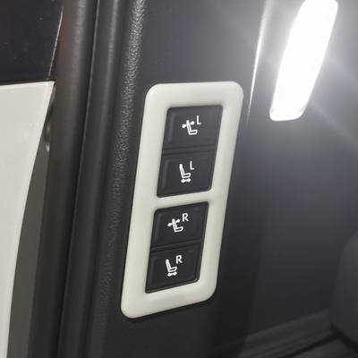 Edelstahl Sitzknopf-Rahmen Dekoration der dritten Sitzreihe für Toyota Alphard2024